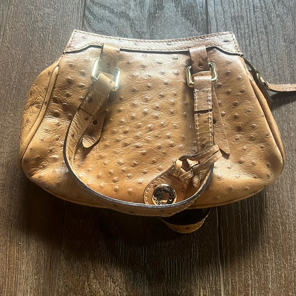 Never been used Dooney &bourke handbag.